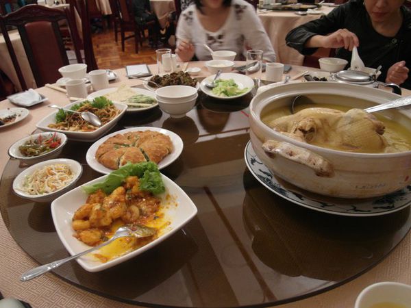 台北大安區 驥園川菜餐廳 名聲響亮的台北必吃砂鍋雞湯推薦 @東南亞投資報告